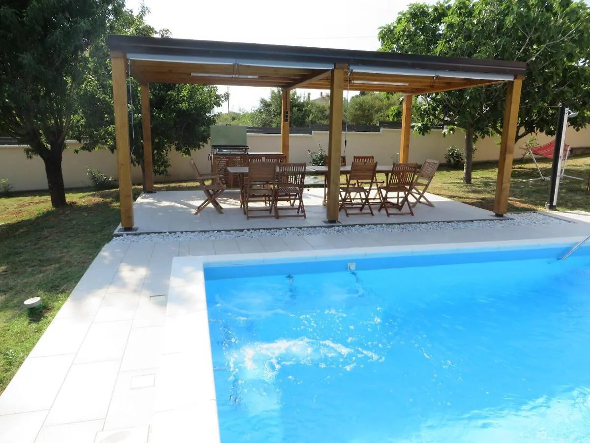 Apartment House Medulin Croatia